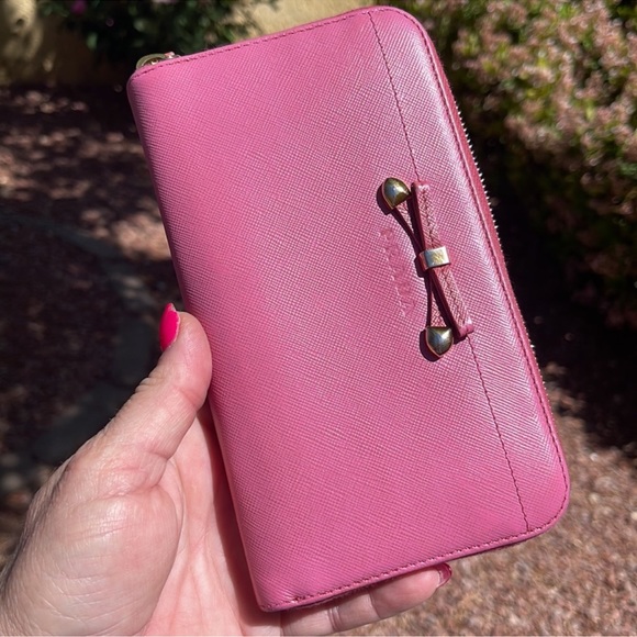 Prada Saffiano Fuchsia Zip Around Wallet - Picture 1 of 10
